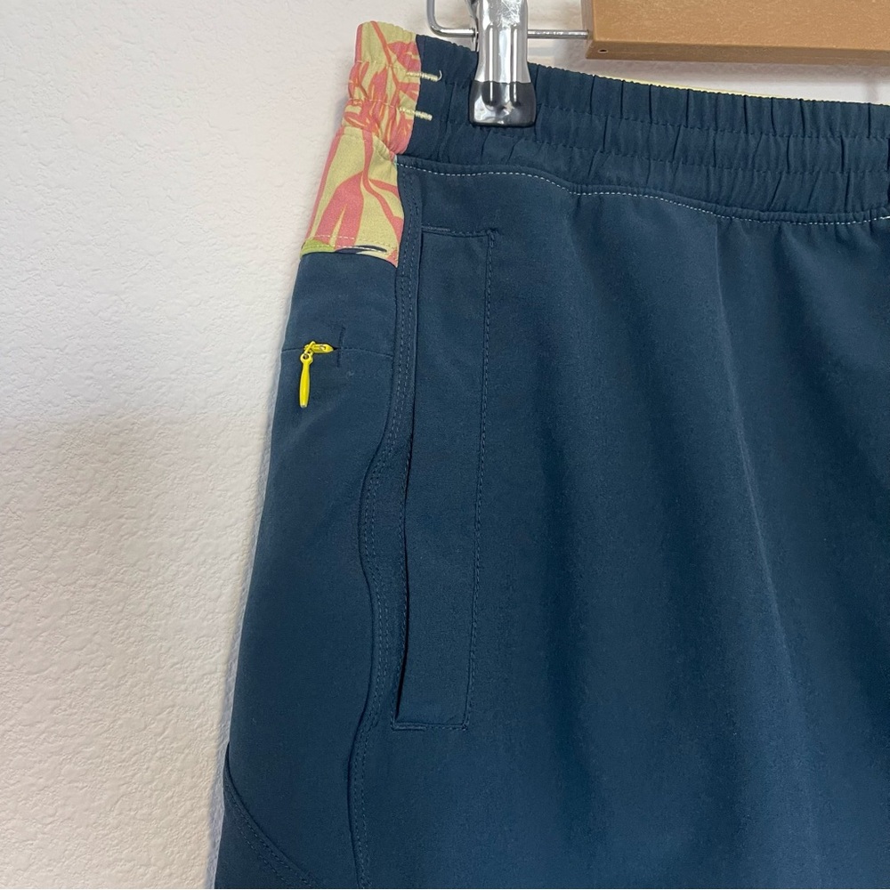 Birddogs Shorts Mens Blue sz Large Classic Gym Shorts Parrot Casual Workout - Picture 3 of 11